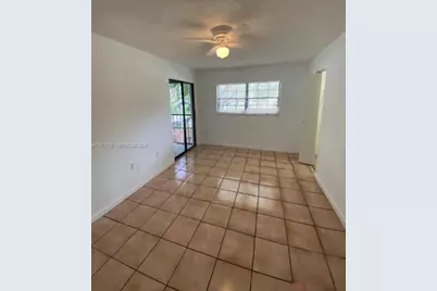 811 NE 199th St #202-33, Miami, FL 33179 - Photo 6