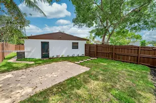 2447 Fletcher St, Hollywood, FL 33020 - Photo 16