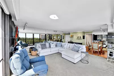 936 Intracoastal Dr #9H, Fort Lauderdale, FL 33304 - Photo 12