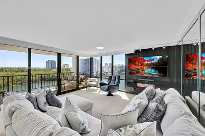 936 Intracoastal Dr #9H, Fort Lauderdale, FL 33304 - Photo 10