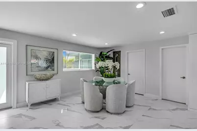 465 NW 11th St, Boca Raton, FL 33432 - Photo 18