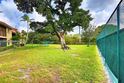 1255 SW 46th Ave #1702, Pompano Beach, FL 33069 - Photo 12