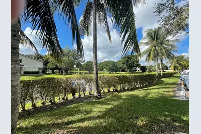 1255 SW 46th Ave #1702, Pompano Beach, FL 33069 - Photo 14
