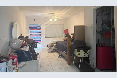 549 Meridian Ave #5, Miami Beach, FL 33139 - Photo 1