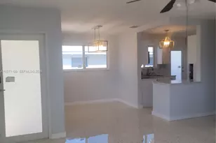 551 NW 60th Ct, Miami, FL 33126 - Photo 8