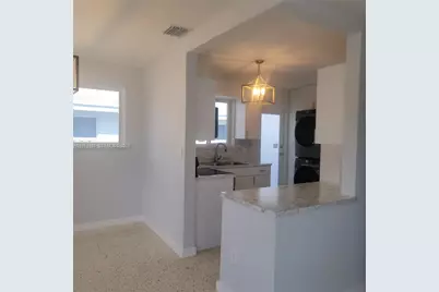 551 NW 60th Ct #0, Miami, FL 33126 - Photo 4