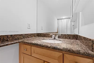 5600 Collins Ave #16Y, Miami Beach, FL 33140 - Photo 18