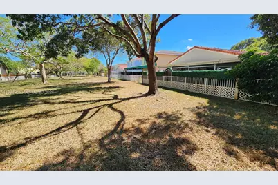 16515 SW 97th St, Miami, FL 33196 - Photo 24