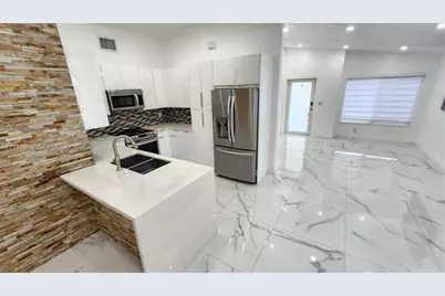 16515 SW 97th St, Miami, FL 33196 - Photo 6