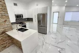 16515 SW 97th St, Miami, FL 33196 - Photo 6