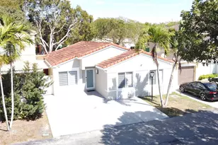 16515 SW 97th St, Miami, FL 33196 - Photo 4