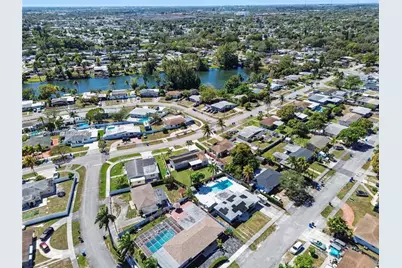 3800 SW 31st Ct, West Park, FL 33023 - Photo 6