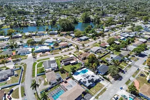 3800 SW 31st Ct, West Park, FL 33023 - Photo 6