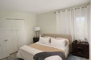 265 NE 116th St, Miami, FL 33161 - Photo 8