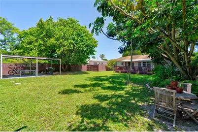 265 NE 116th St, Miami, FL 33161 - Photo 84