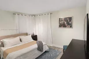 265 NE 116th St, Miami, FL 33161 - Photo 8