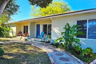 265 NE 116th St, Miami, FL 33161 - Photo 4