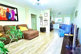 265 NE 116th St, Miami, FL 33161 - Photo 12