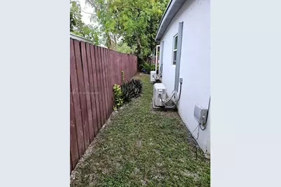 265 NE 116th St, Miami, FL 33161 - Photo 74