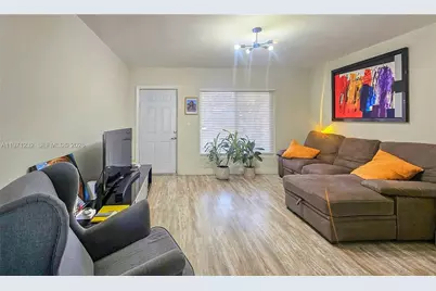265 NE 116th St, Miami, FL 33161 - Photo 22