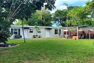 265 NE 116th St, Miami, FL 33161 - Photo 30