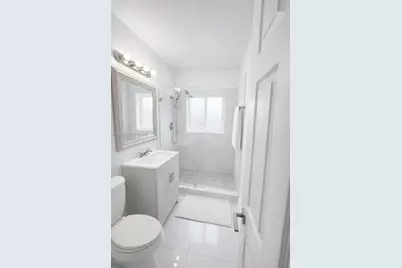 265 NE 116th St, Miami, FL 33161 - Photo 10