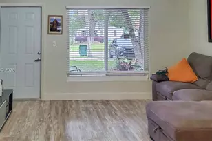 265 NE 116th St, Miami, FL 33161 - Photo 22