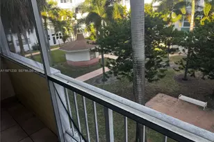 1333 E Hallandale Beach Blvd, Hallandale Beach, FL 33009 - Photo 16