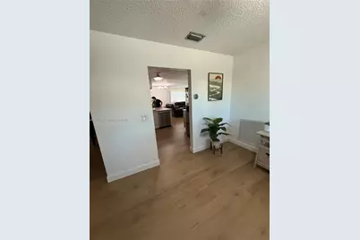 4450 NW 9th St, Coconut Creek, FL 33066 - Photo 16