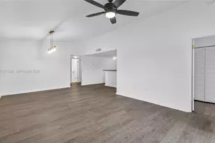 9785 Nob Hill Ct, Sunrise, FL 33351 - Photo 8