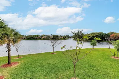 9785 Nob Hill Ct #9785, Sunrise, FL 33351 - Photo 18