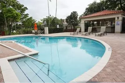9785 Nob Hill Ct #9785, Sunrise, FL 33351 - Photo 8
