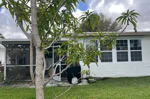 6805 NW 75th St, Tamarac, FL 33321 - Photo 12