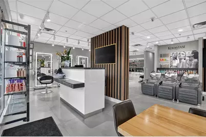 [Address not provided], Hialeah, FL 33015 - Photo 4