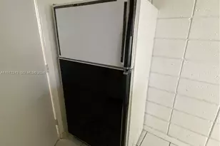 2031 NE 167th St, North Miami Beach, FL 33162 - Photo 12