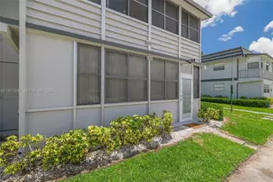 629 Saxony Pl, Delray Beach, FL 33446 - Photo 2