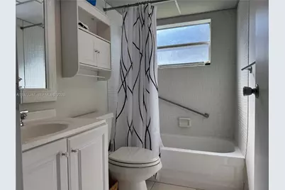 629 Saxony Ln N #629, Delray Beach, FL 33446 - Photo 12