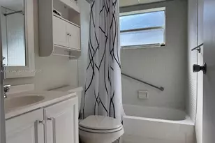 629 Saxony Ln N, Delray Beach, FL 33446 - Photo 12