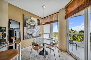 21150 Point Pl, Aventura, FL 33180 - Photo 22