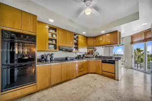 21150 Point Pl, Aventura, FL 33180 - Photo 24