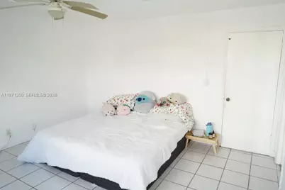 1389 W 71st St #0, Hialeah, FL 33014 - Photo 22