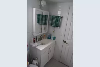 1389 W 71st St #0, Hialeah, FL 33014 - Photo 14