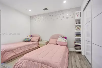4928 SW 33rd Way, Hollywood, FL 33312 - Photo 18