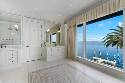 10 Tahiti Beach Island Rd, Coral Gables, FL 33143 - Photo 8