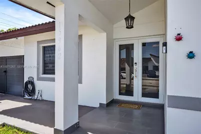 15962 SW 138th Ct, Miami, FL 33177 - Photo 2