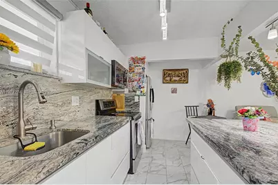399 NW 72nd Ave #320, Miami, FL 33126 - Photo 8