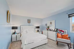 399 NW 72nd Ave, Miami, FL 33126 - Photo 12