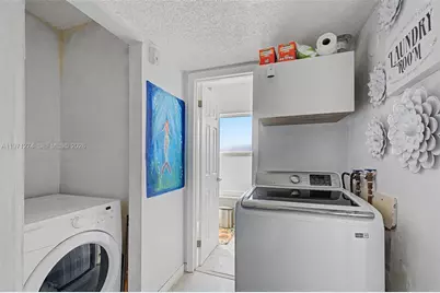 399 NW 72nd Ave #320, Miami, FL 33126 - Photo 16