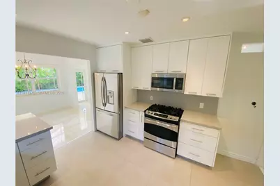 8959 Dickens Ave, Surfside, FL 33154 - Photo 10