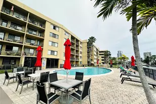 301 Golden Isles Dr (Avail May 1), Hallandale Beach, FL 33009 - Photo 28